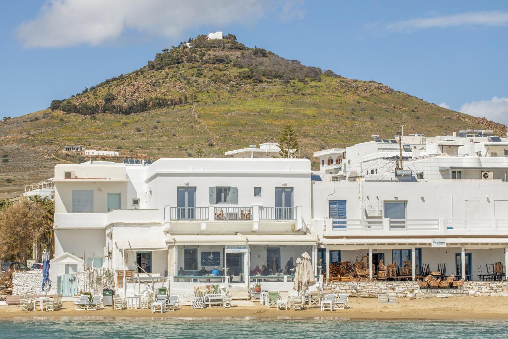Yialos Rooms Piso Livadi Bagian luar foto